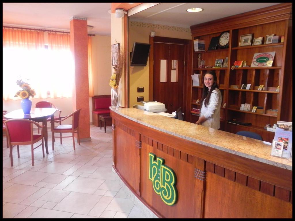 Hotel Ristorante Belsito Borgo San Dalmazzo Exterior foto